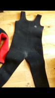 Large mens wetsuit 