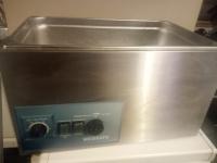 Ultrasonic Cleaner / Bath