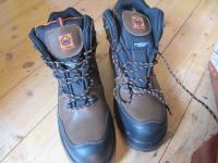 Red Back - steel toe boots uk size 13