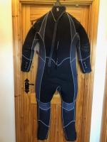 Scubapro Everflex 7mm wetsuit with hood