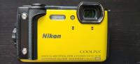 NIKON W300