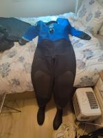 Gates Dry suit mens large