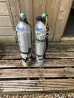 2 x Aluminium 40 cu ft (5.7l) cylinders 