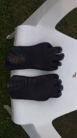 Fourth element gloves (slick skin)